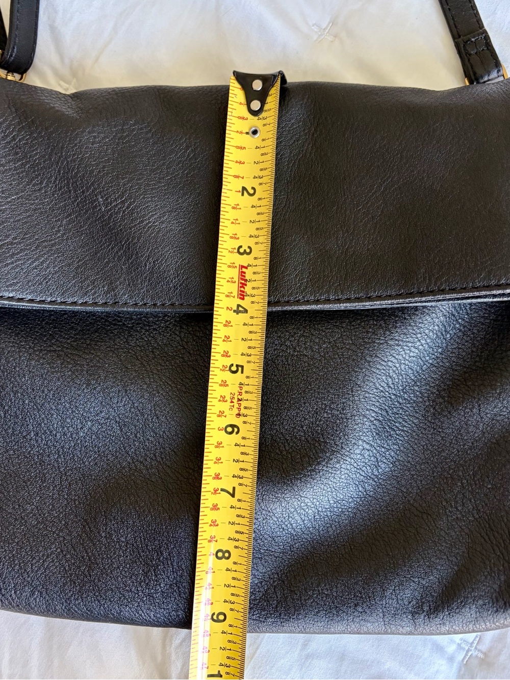 Hobo Draft Crossbody Bag in Pebbled Leather - Picture 12 of 12